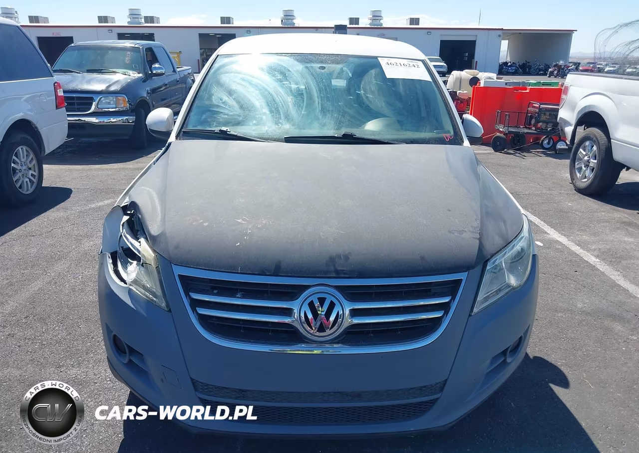 2011 Volkswagen Tiguan S VIN:WVGAV7AX6BW524629 - 12
