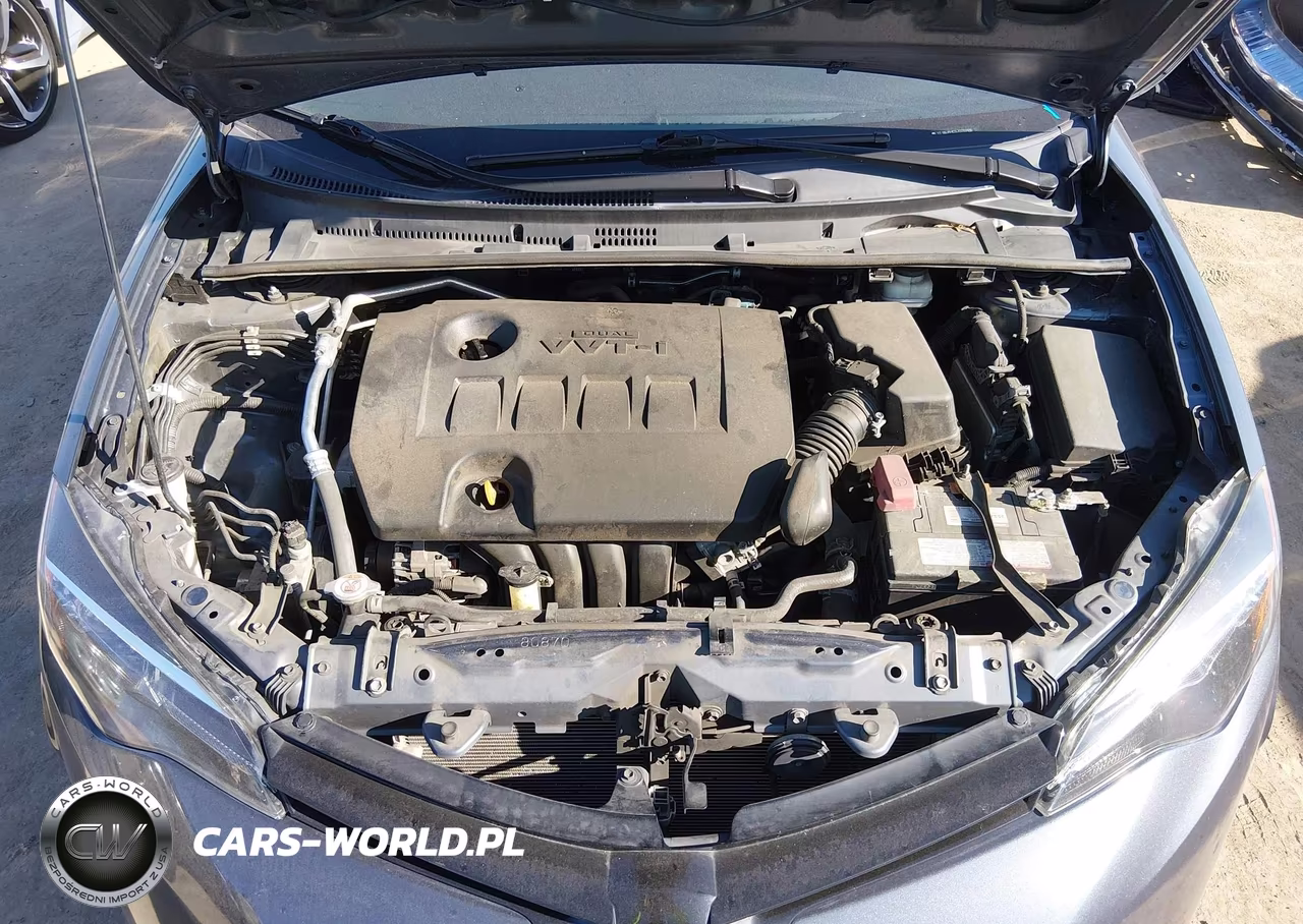 2018 Toyota Corolla Le VIN:2T1BURHE0JC052687 - 10