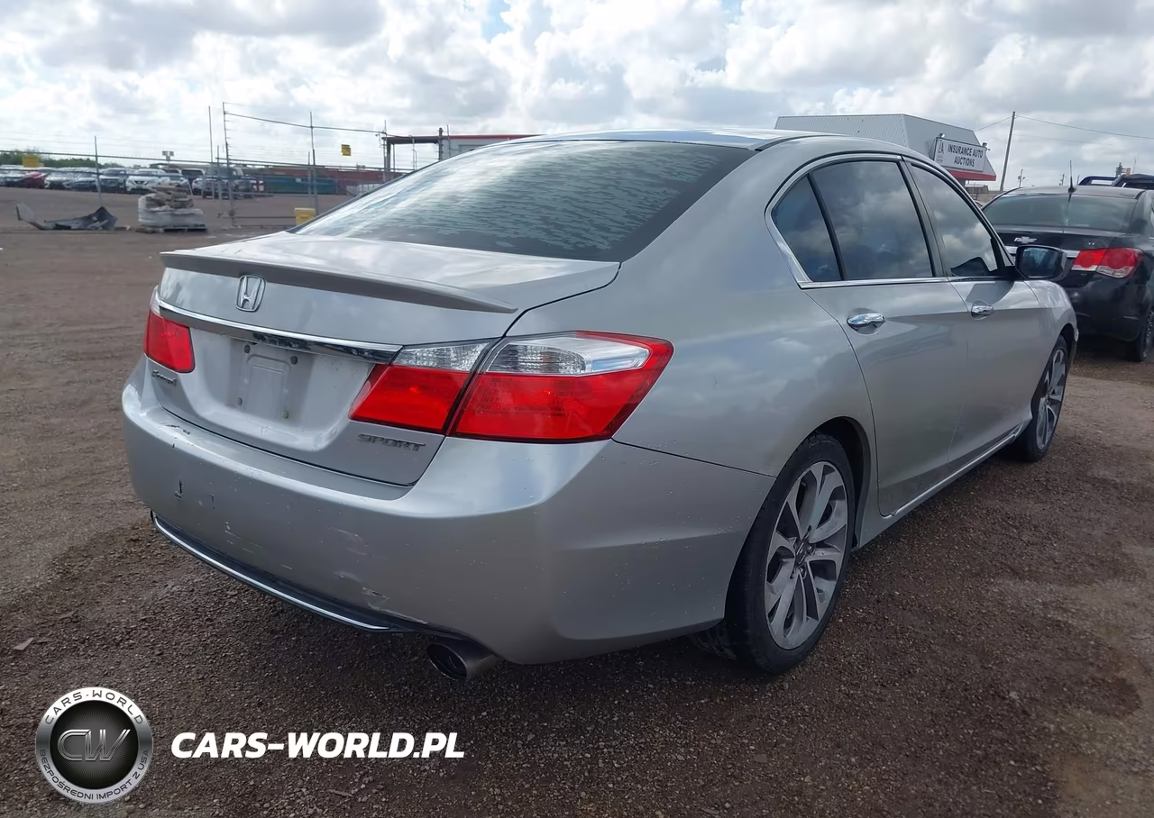 2014 Honda Accord Sport VIN:1HGCR2F56EA270368 - 4