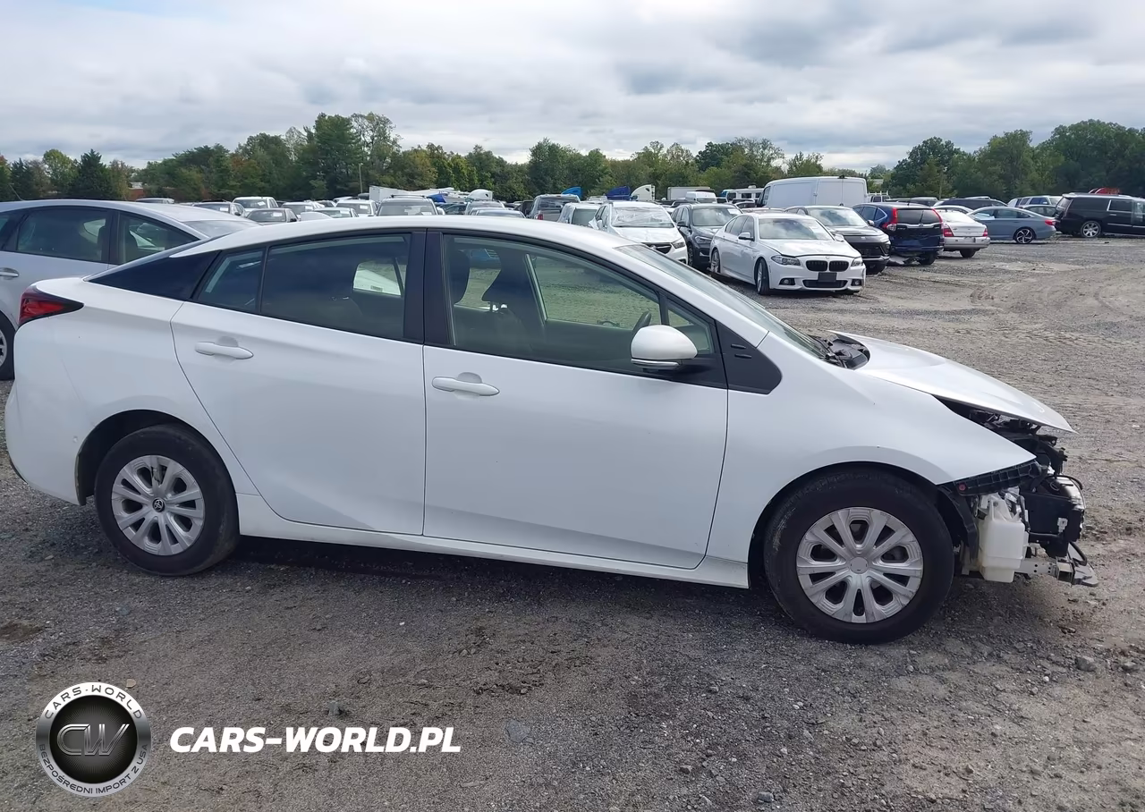 2022 Toyota Prius Le VIN:JTDKAMFU0N3173840 - 14