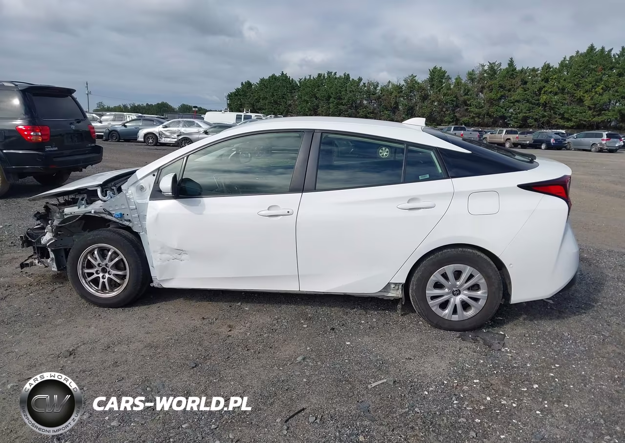 2022 Toyota Prius Le VIN:JTDKAMFU0N3173840 - 15