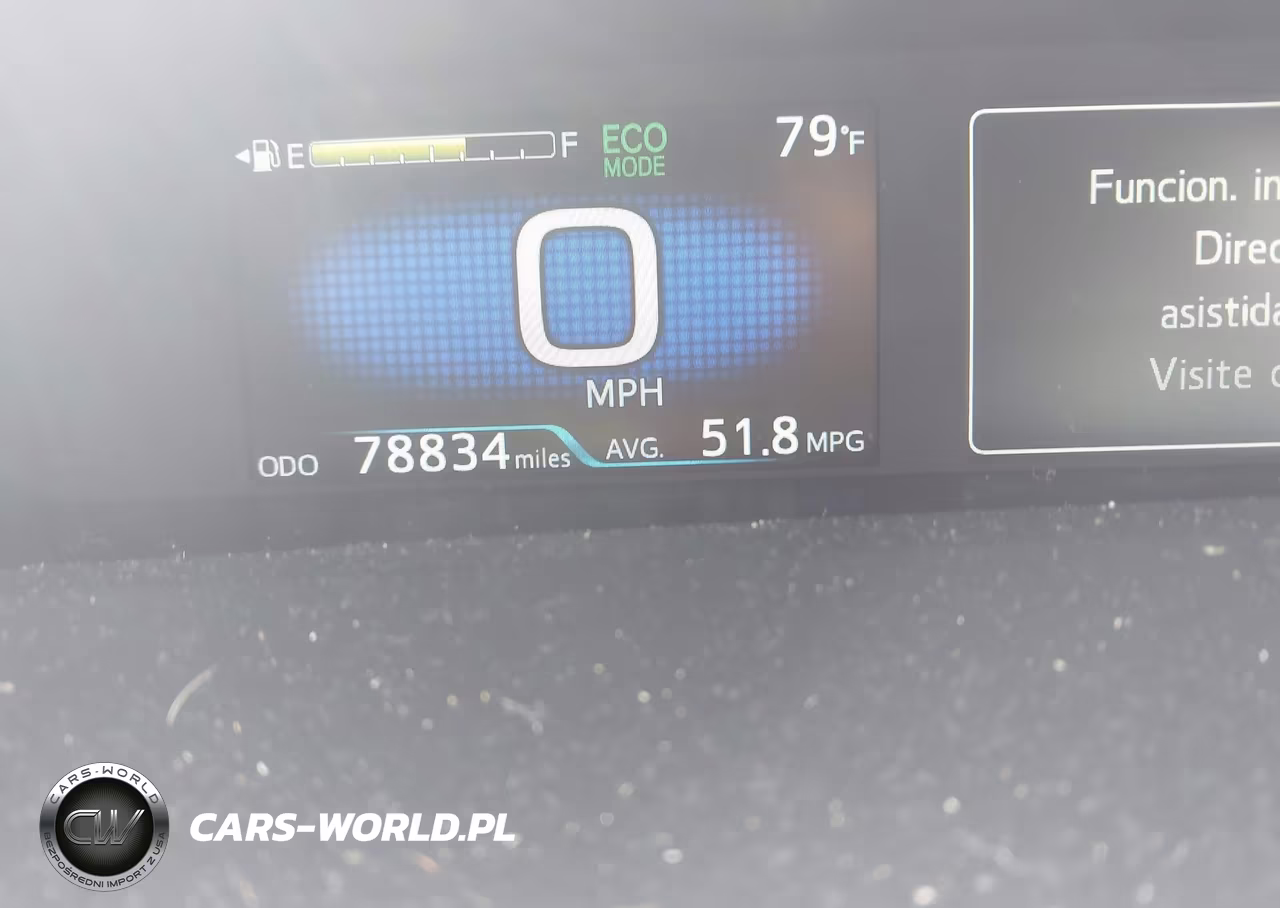 2022 Toyota Prius Le VIN:JTDKAMFU0N3173840 - 16