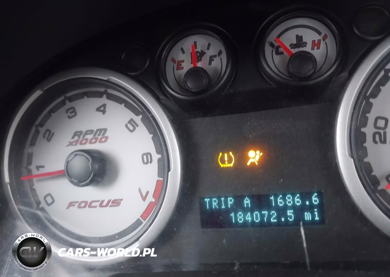 2009 Ford Focus VIN:1FAHP35N09W231131 - 7