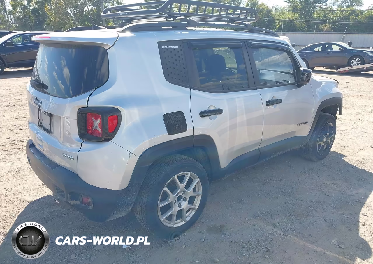 2019 Jeep Renegade Latitude 4X4 VIN:ZACNJBBB1KPK71186 - 4