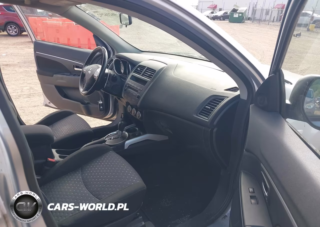 2011 Mitsubishi Outlander Sport Se VIN:JA4AR4AUXBZ021076 - 5