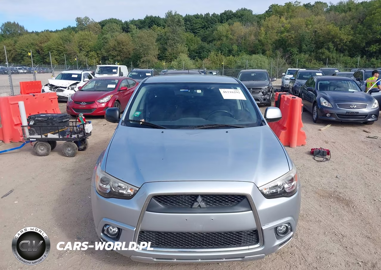 2011 Mitsubishi Outlander Sport Se VIN:JA4AR4AUXBZ021076 - 6