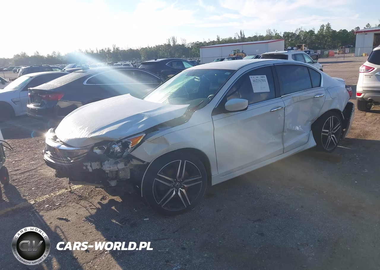 2017 Honda Accord Sport VIN:1HGCR2F5XHA051871 - 2