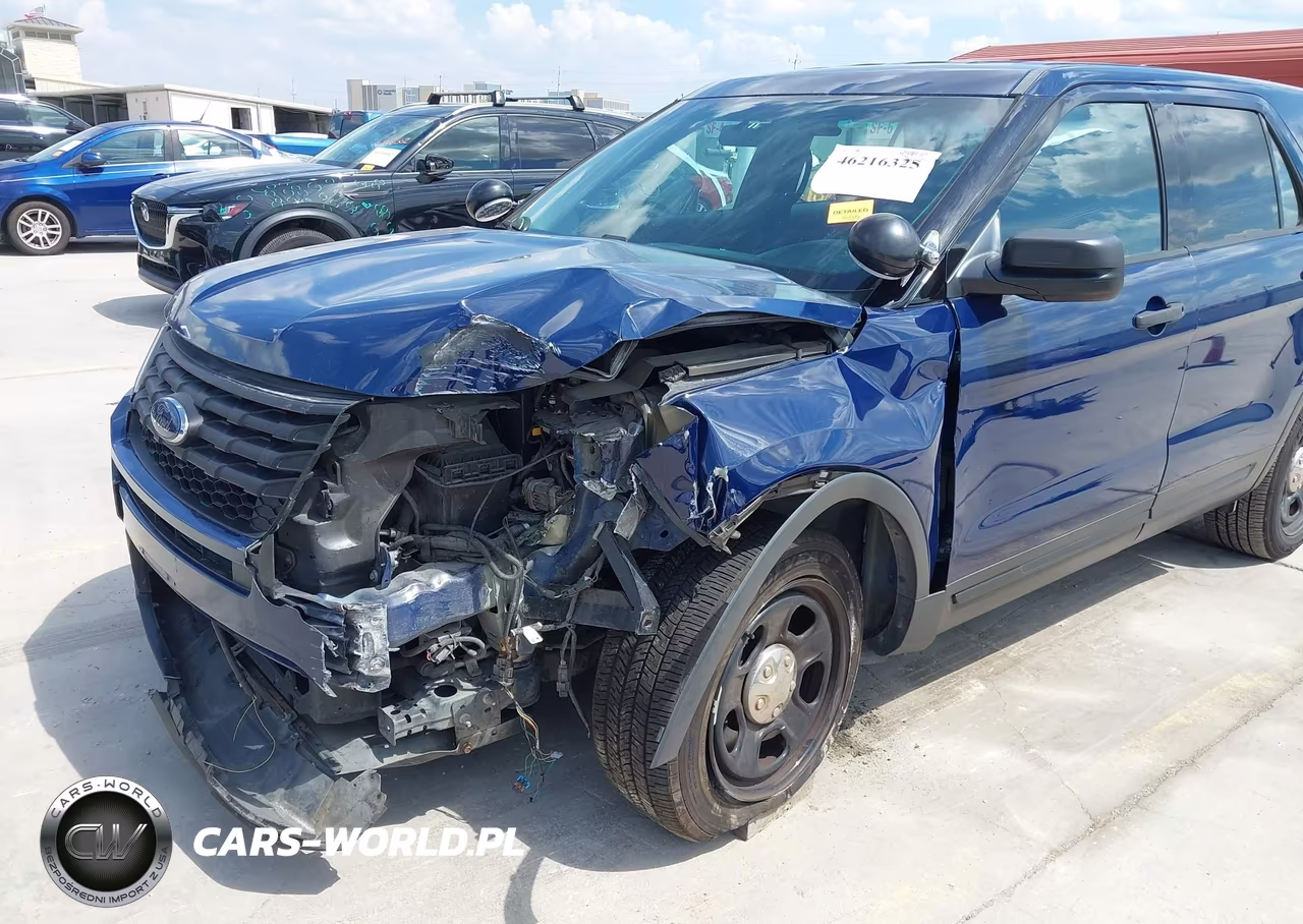 2016 Ford Utility Police Interceptor VIN:1FM5K8AR1GGD05810 - 6
