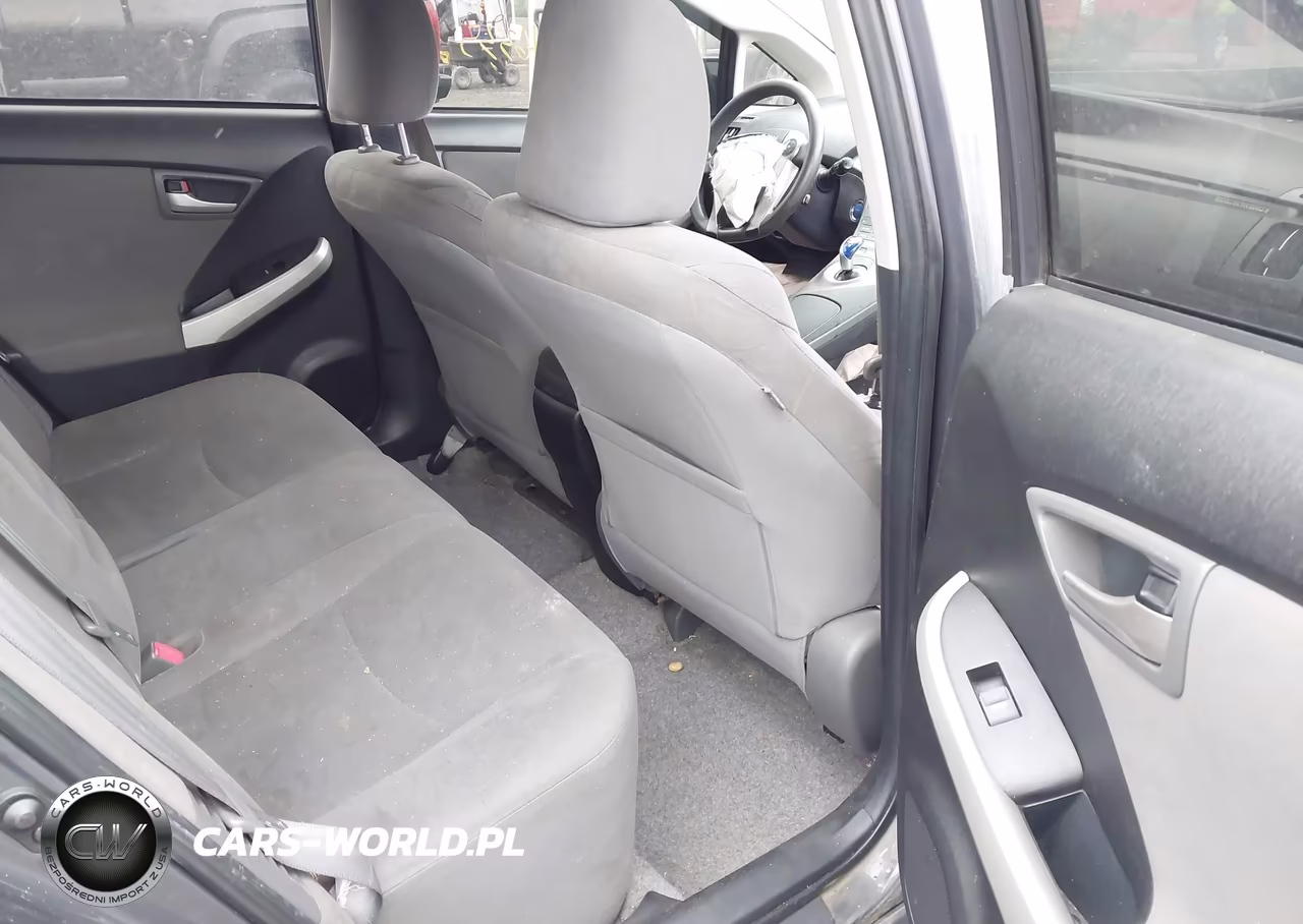 2013 Toyota Prius Plug-In VIN:JTDKN3DP7D3040020 - 8