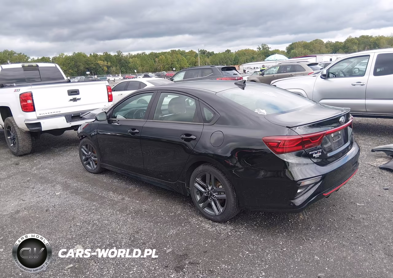 2021 Kia Forte Gt-Line VIN:3KPF34AD4ME279444 - 3