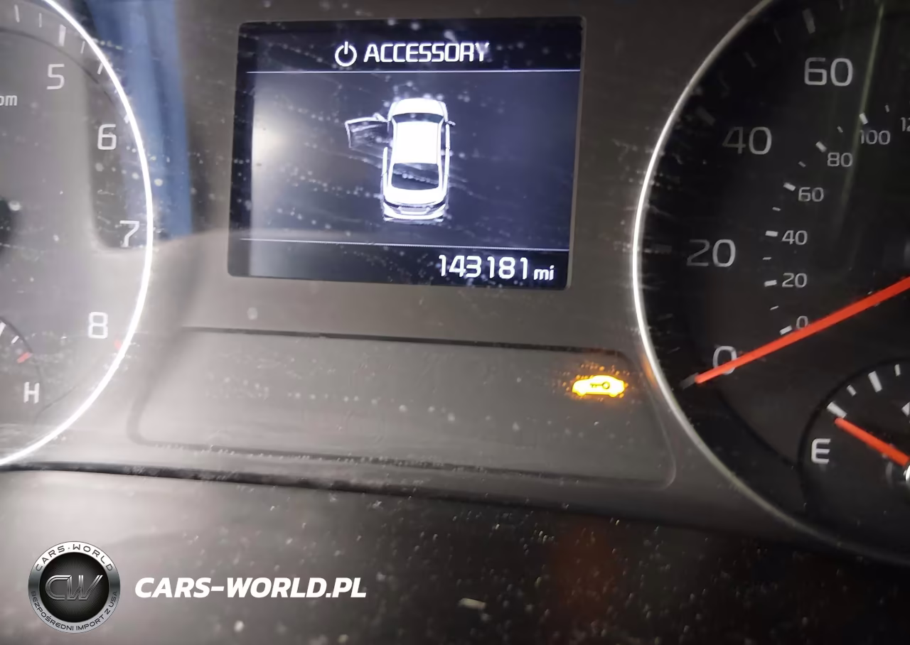 2021 Kia Forte Gt-Line VIN:3KPF34AD4ME279444 - 7