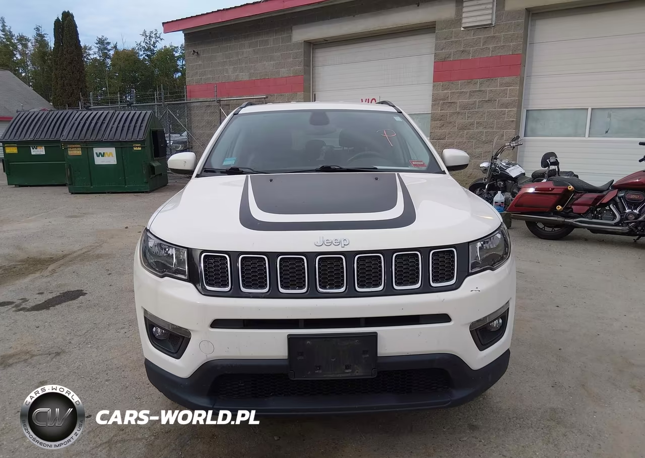 2018 Jeep Compass Latitude 4X4 VIN:3C4NJDBB8JT492452 - 12