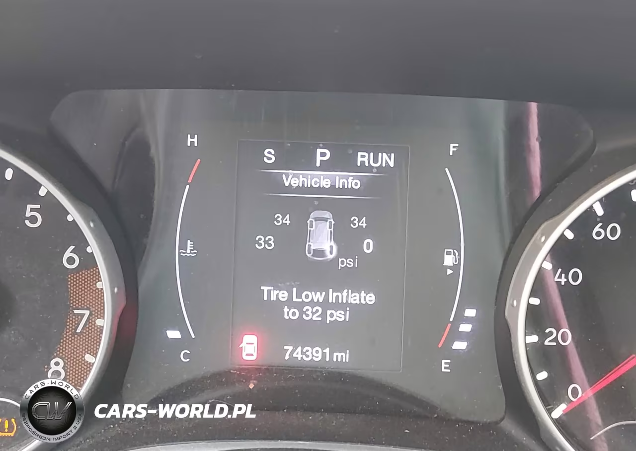 2018 Jeep Compass Latitude 4X4 VIN:3C4NJDBB8JT492452 - 15