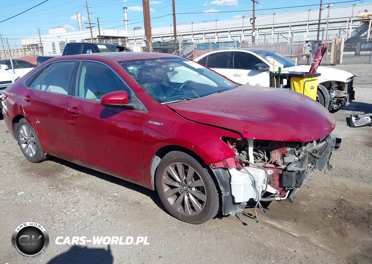 2017 Toyota Camry Hybrid Xle