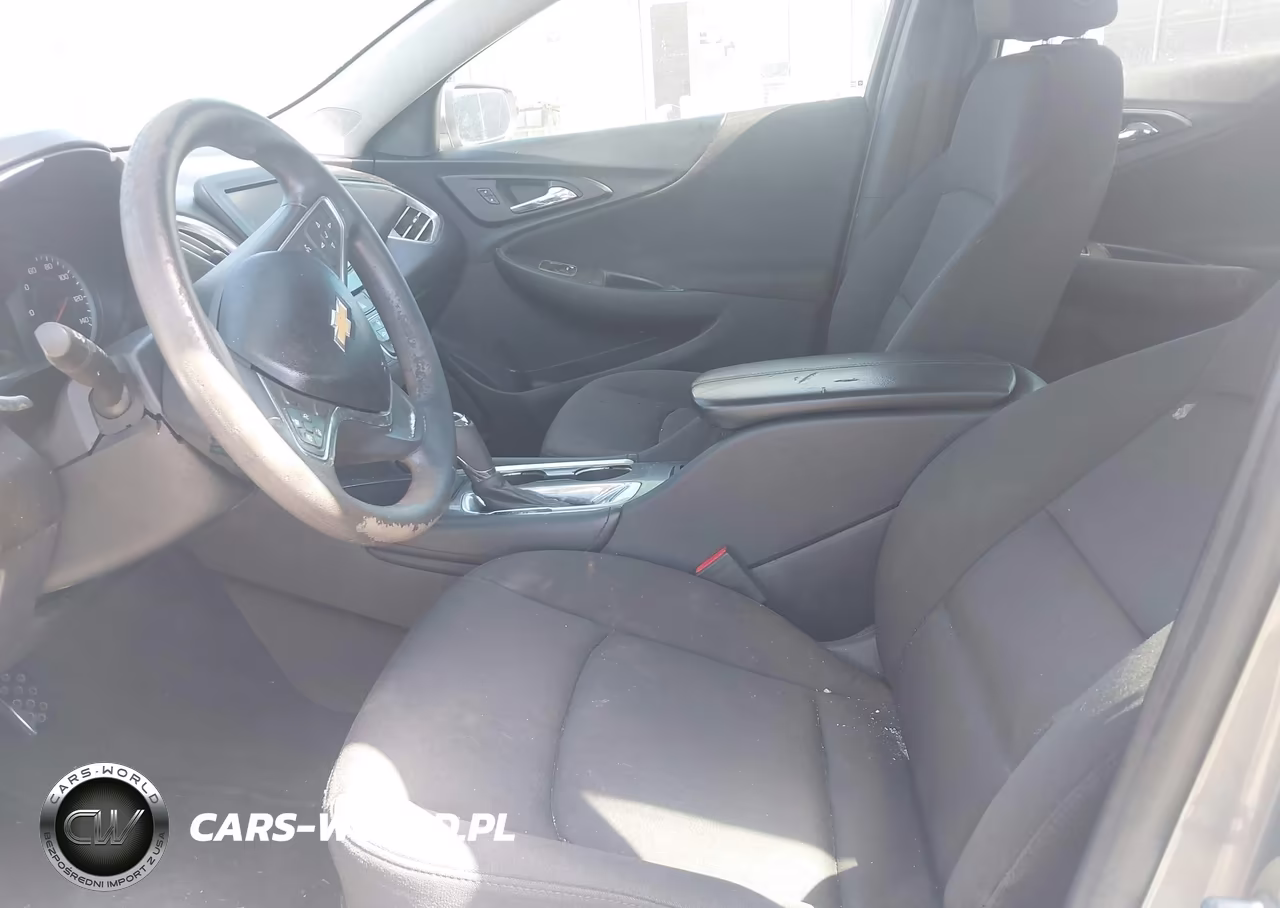 2018 Chevrolet Malibu Lt VIN:1G1ZD5ST1JF187725 - 5