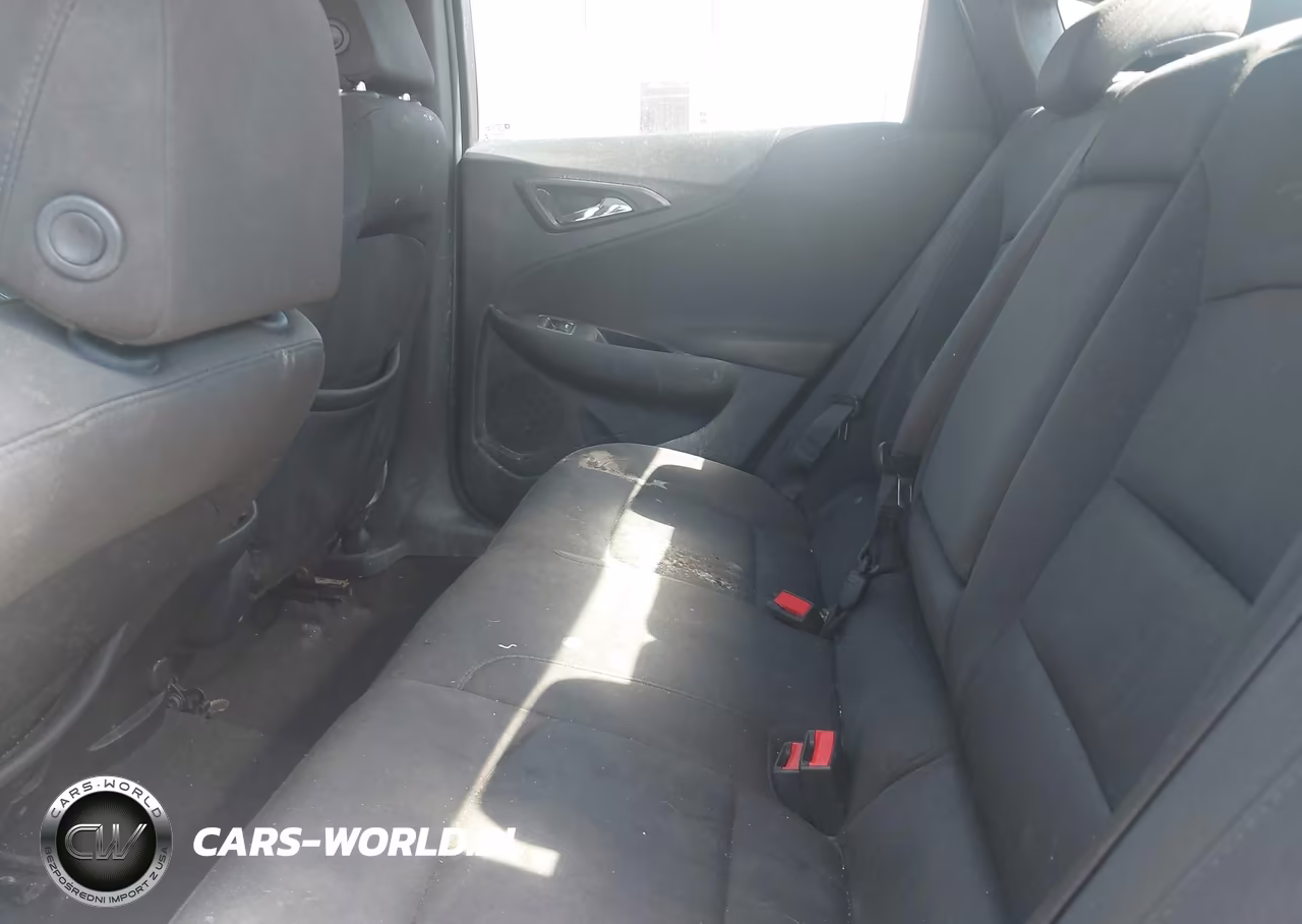 2018 Chevrolet Malibu Lt VIN:1G1ZD5ST1JF187725 - 8