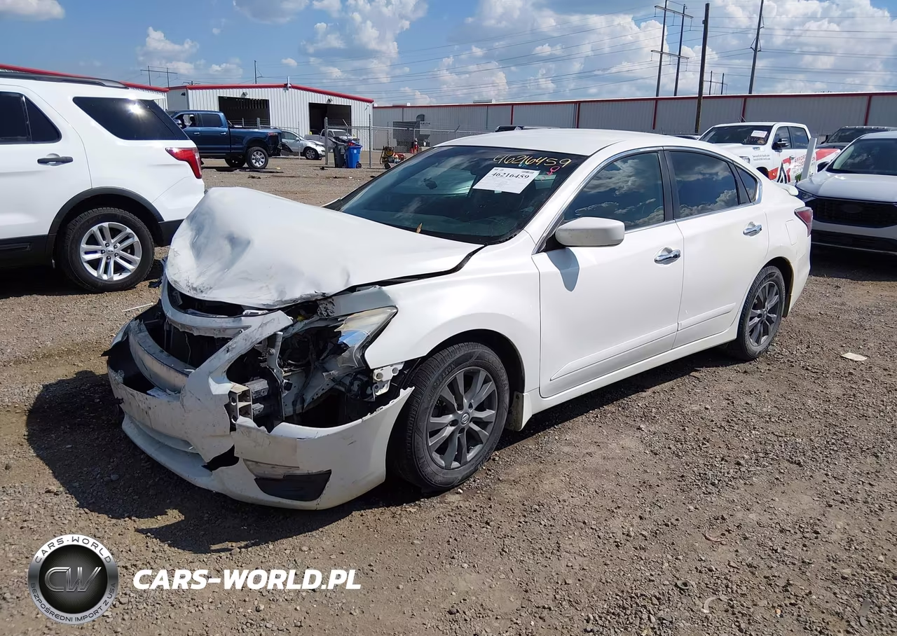 2015 Nissan Altima 2.5 S VIN:1N4AL3AP9FN913589 - 2
