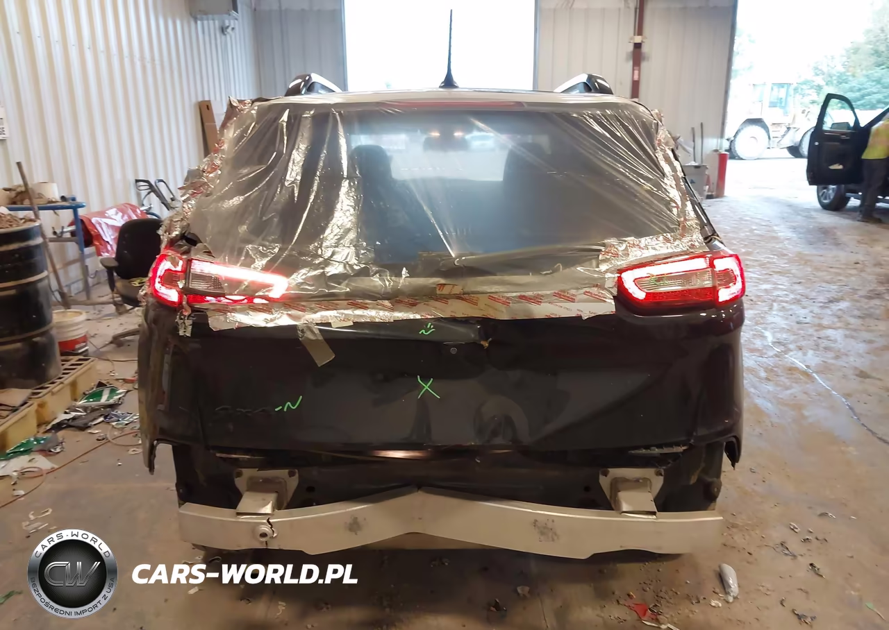 2015 Jeep Cherokee Latitude Altitude VIN:1C4PJMCB6FW750105 - 16