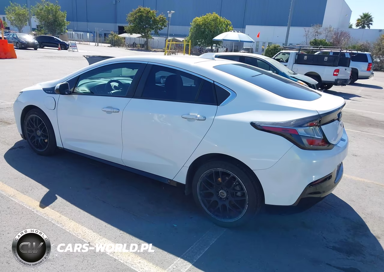 2016 Chevrolet Volt Lt VIN:1G1RC6S5XGU120698 - 3