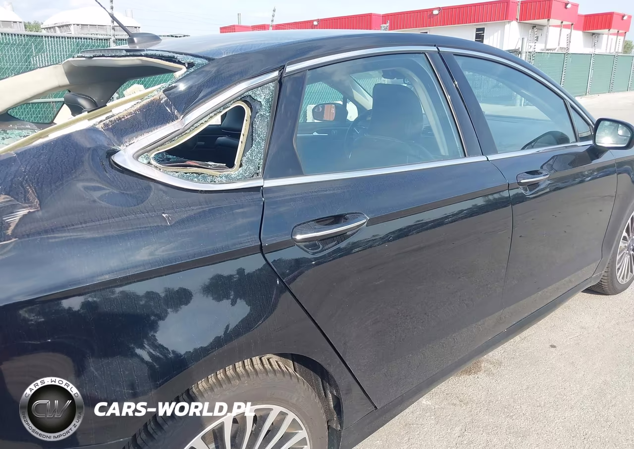 2017 Ford Fusion Titanium VIN:3FA6P0D93HR208647 - 18