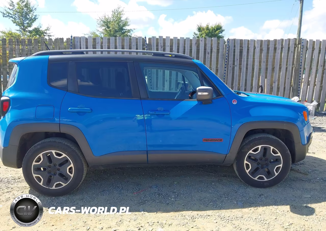 2015 Jeep Renegade Trailhawk VIN:ZACCJBCT3FPB85014 - 13