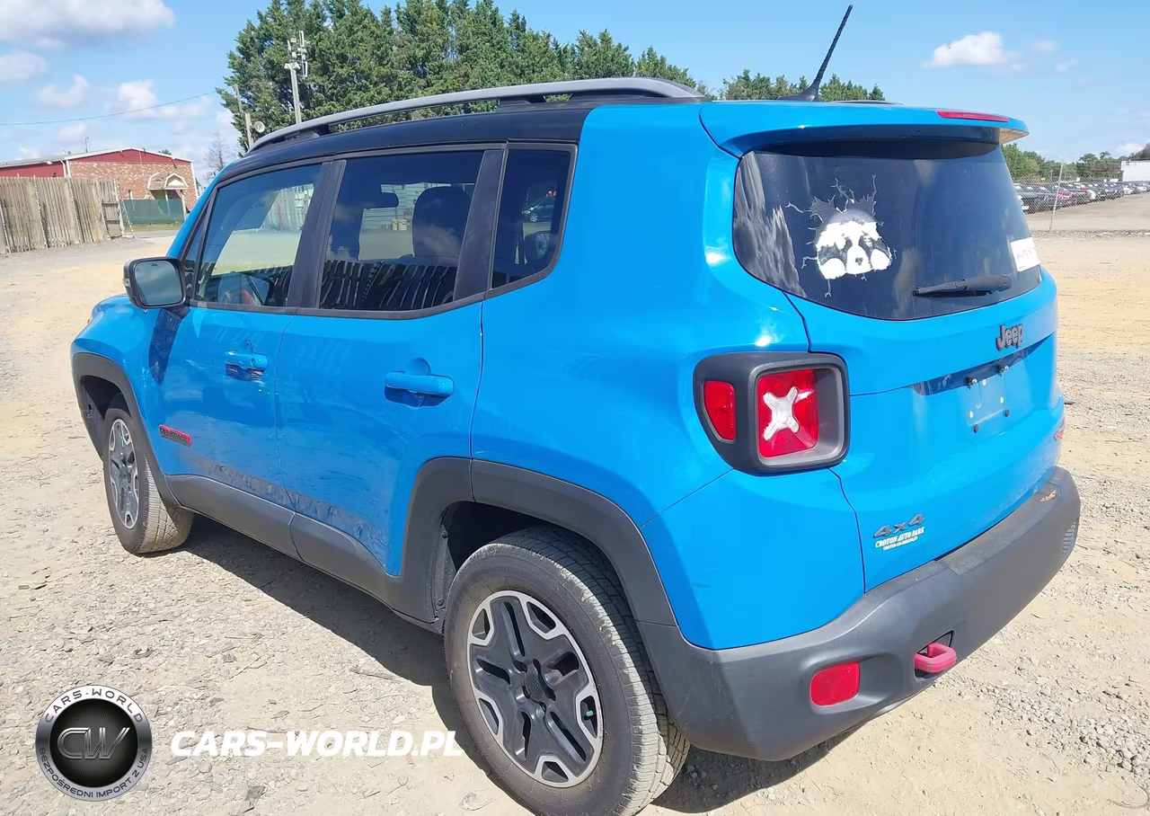 2015 Jeep Renegade Trailhawk VIN:ZACCJBCT3FPB85014 - 3