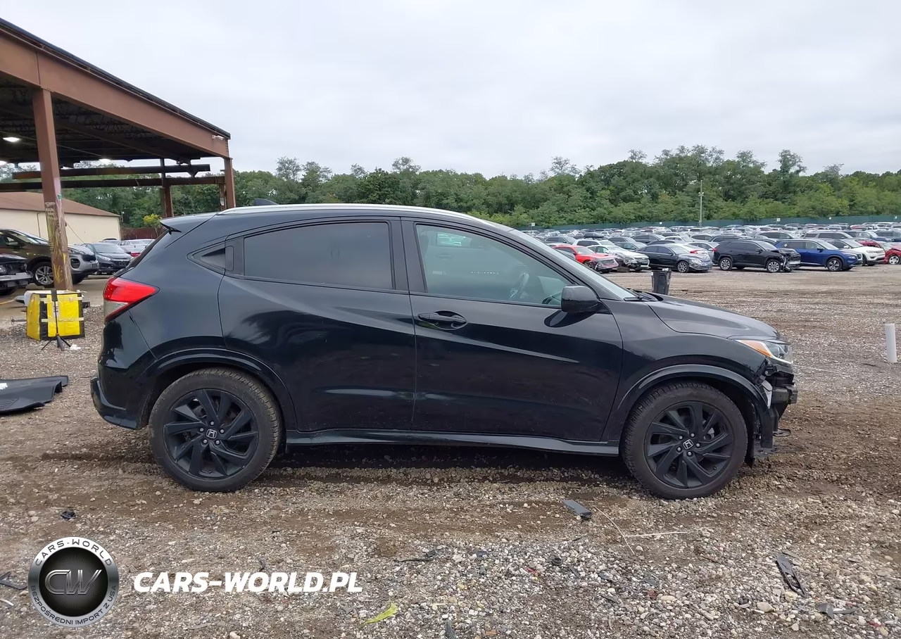 2022 Honda Hr-V Awd Sport VIN:3CZRU6H10NM746572 - 14