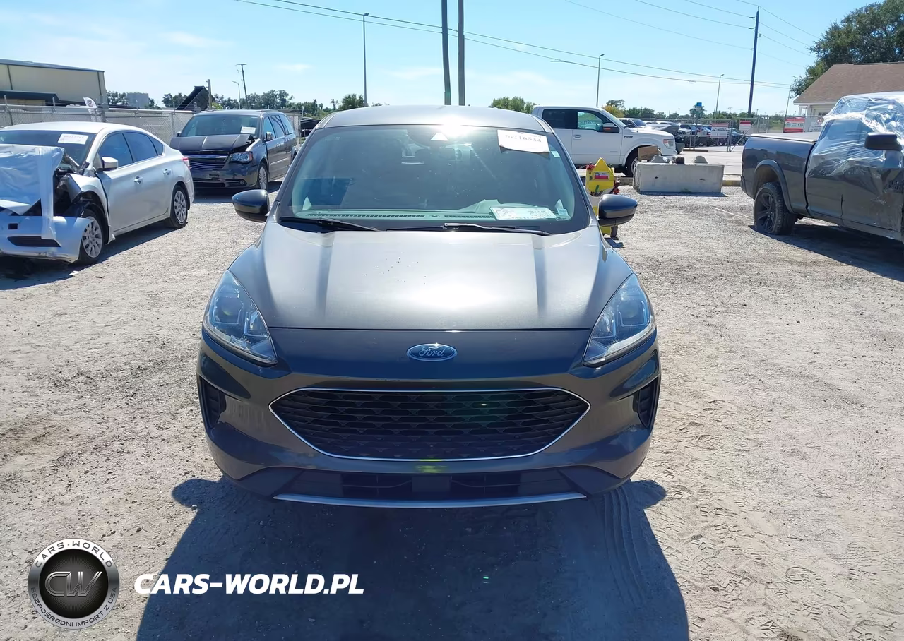 2020 Ford Escape Se VIN:1FMCU0G68LUC16182 - 13
