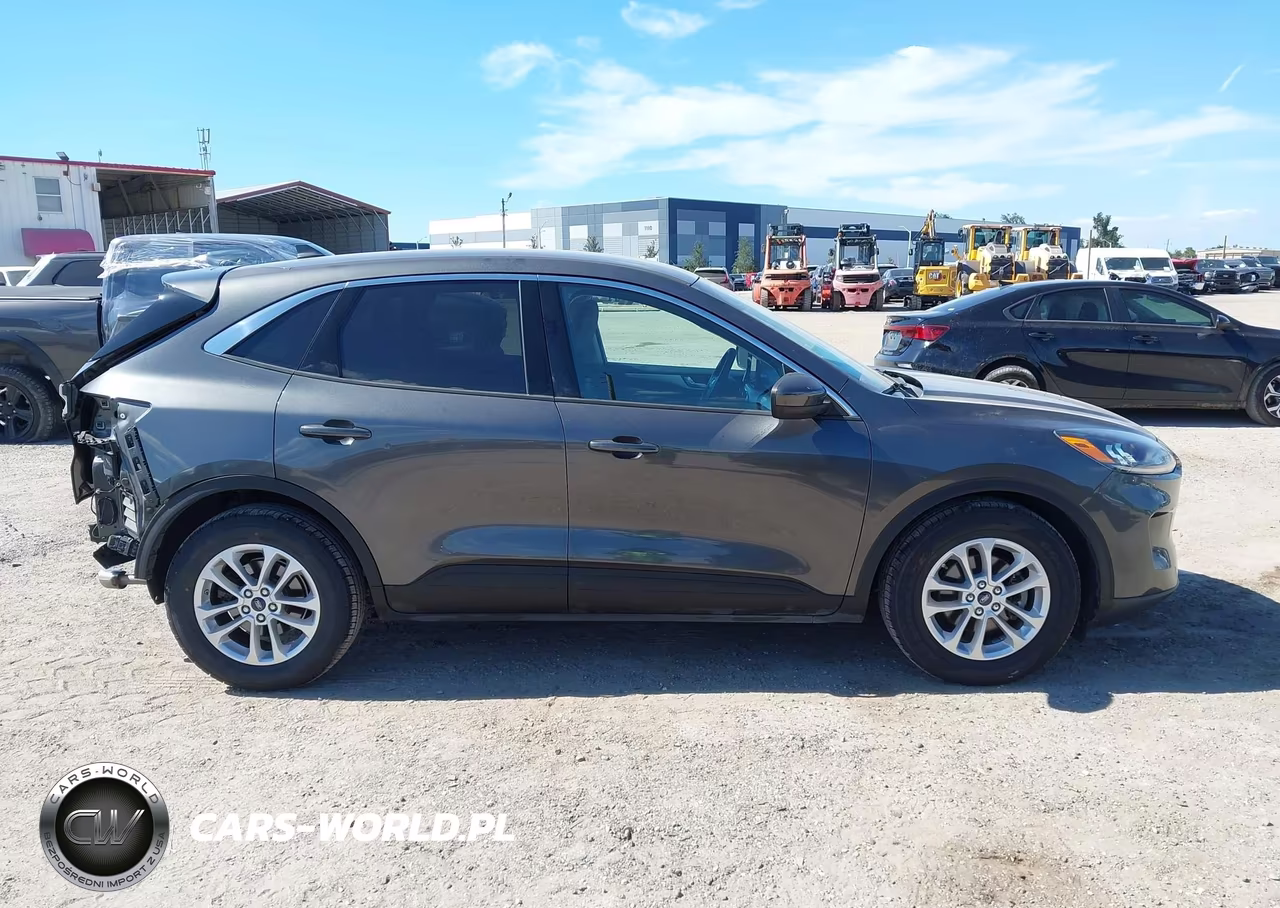 2020 Ford Escape Se VIN:1FMCU0G68LUC16182 - 14