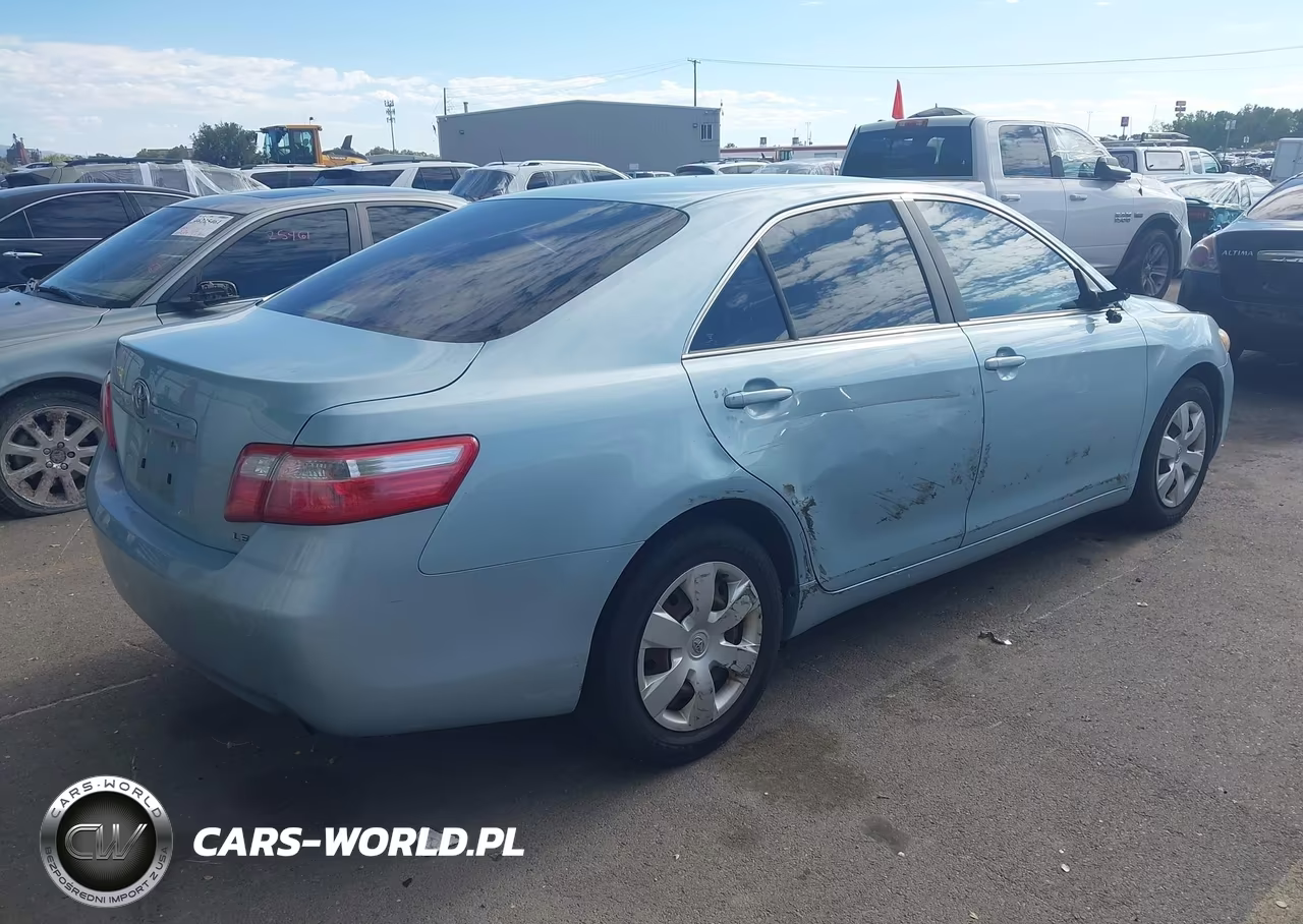 2008 Toyota Camry Le VIN:4T4BE46K68R038140 - 4