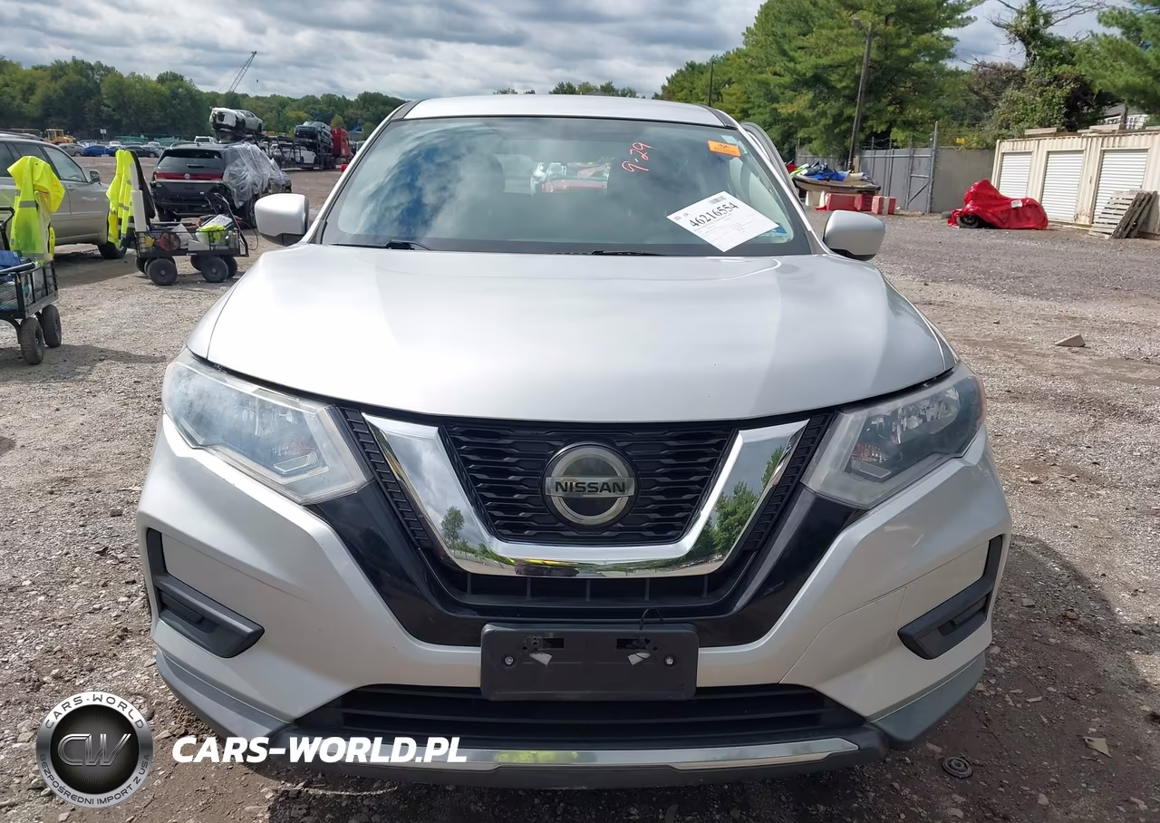 2018 Nissan Rogue S VIN:KNMAT2MV3JP532722 - 12