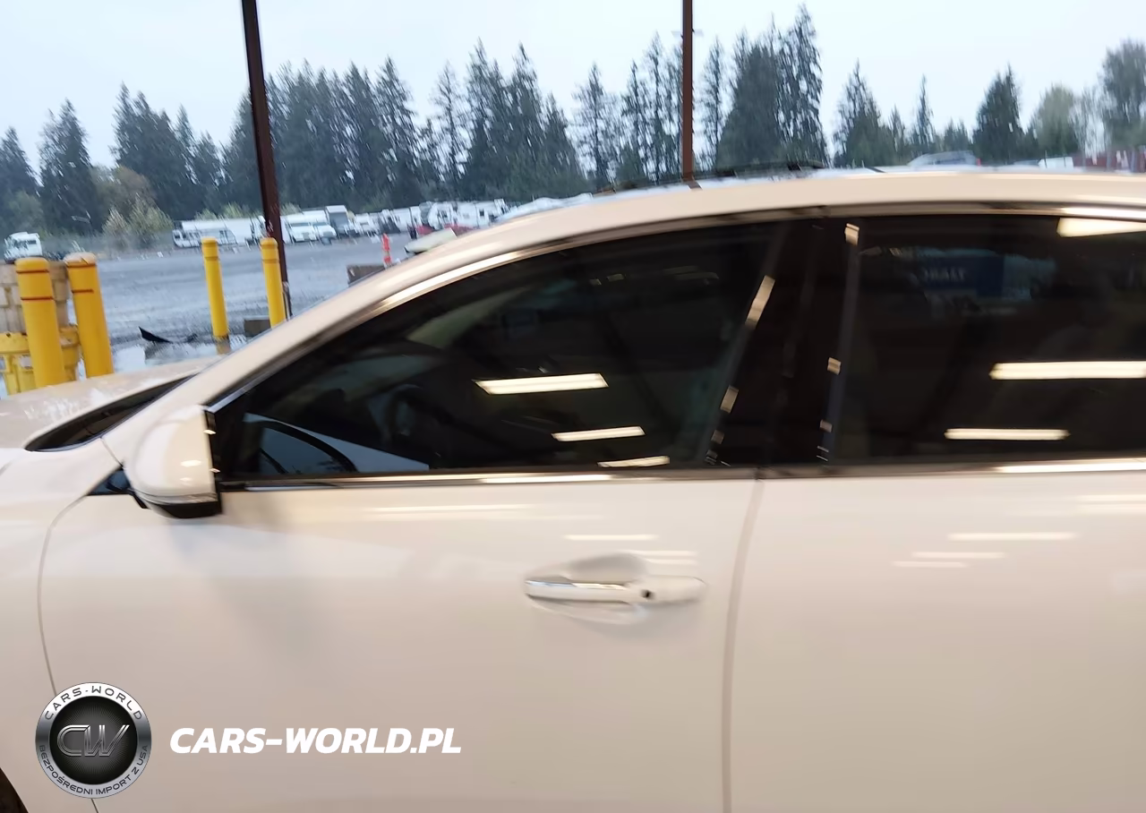 2017 Kia Cadenza Premium VIN:KNALC4J10H5042392 - 13