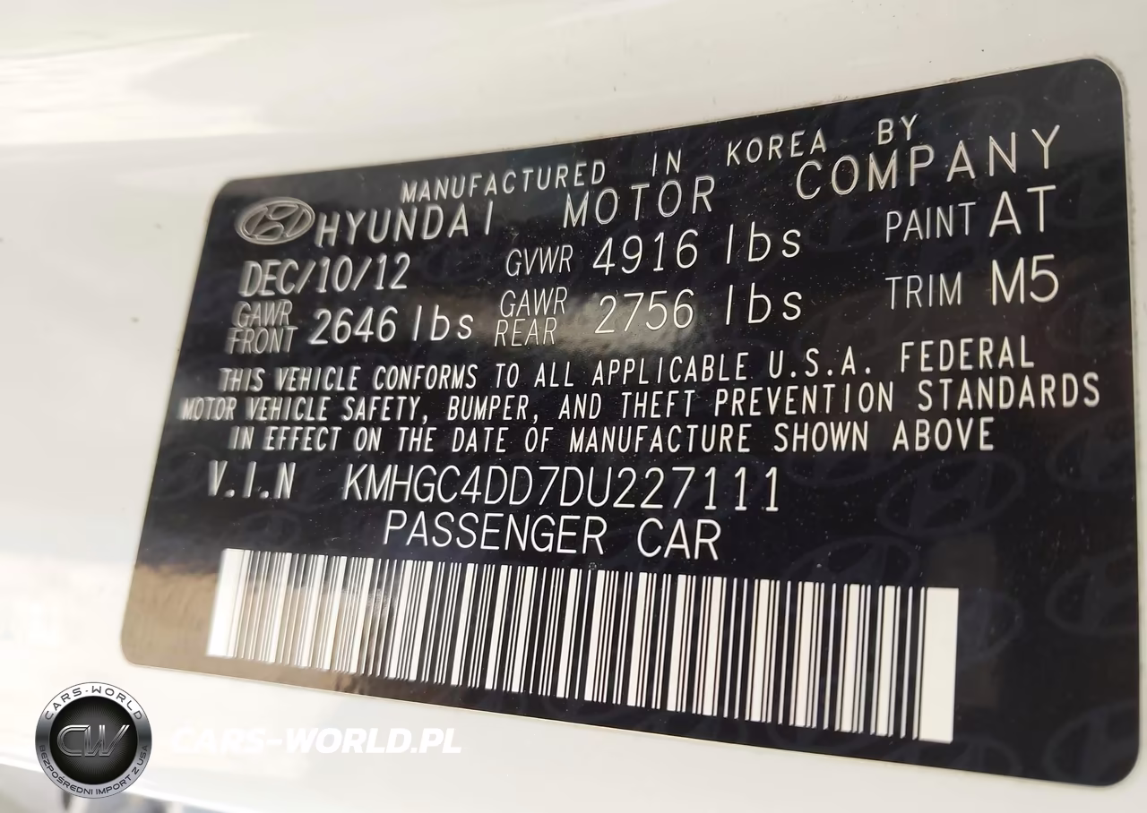 2013 Hyundai Genesis 3.8 VIN:KMHGC4DD7DU227111 - 9