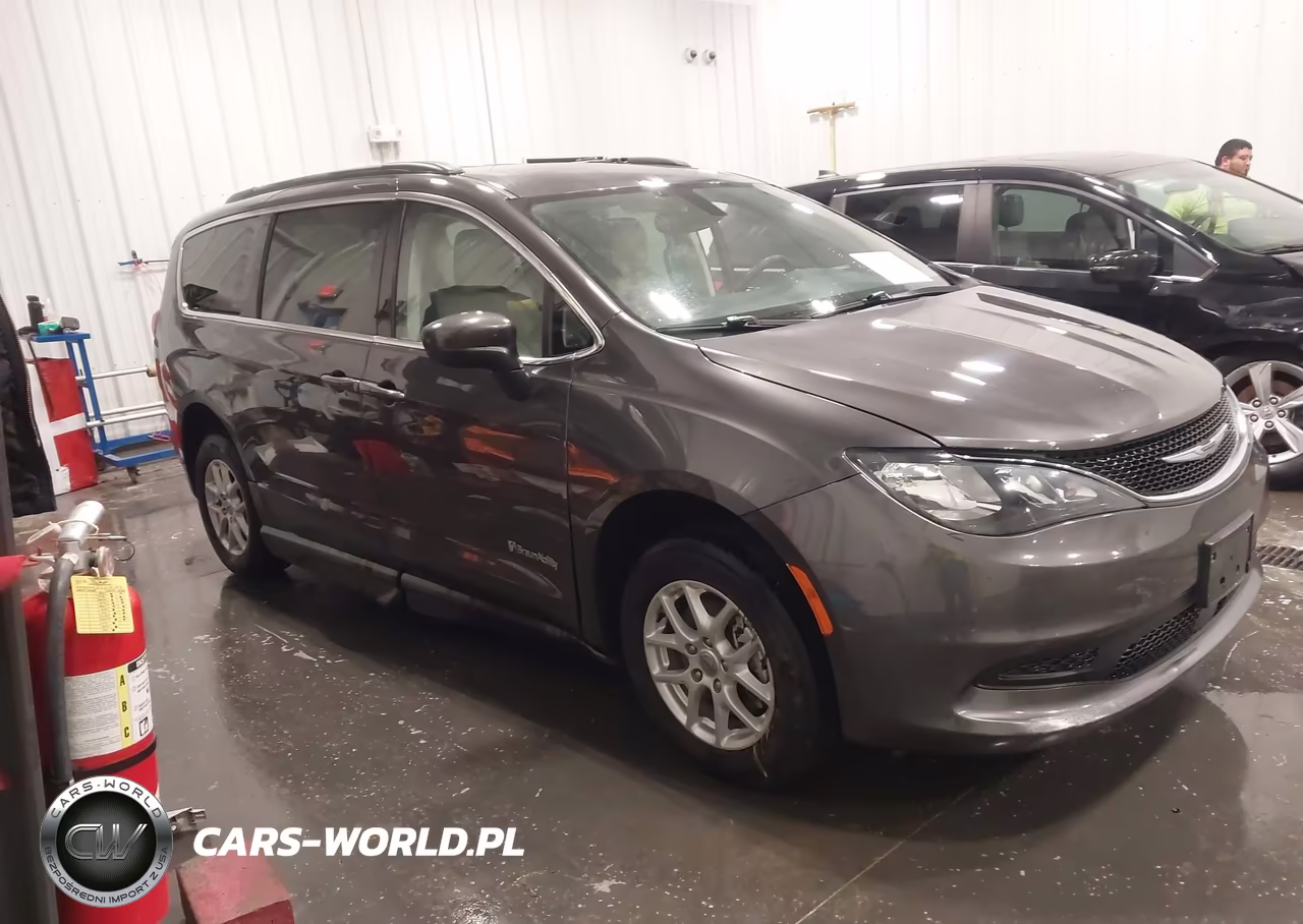 2021 Chrysler Voyager Lxi VIN:2C4RC1DG8MR530658 - 13