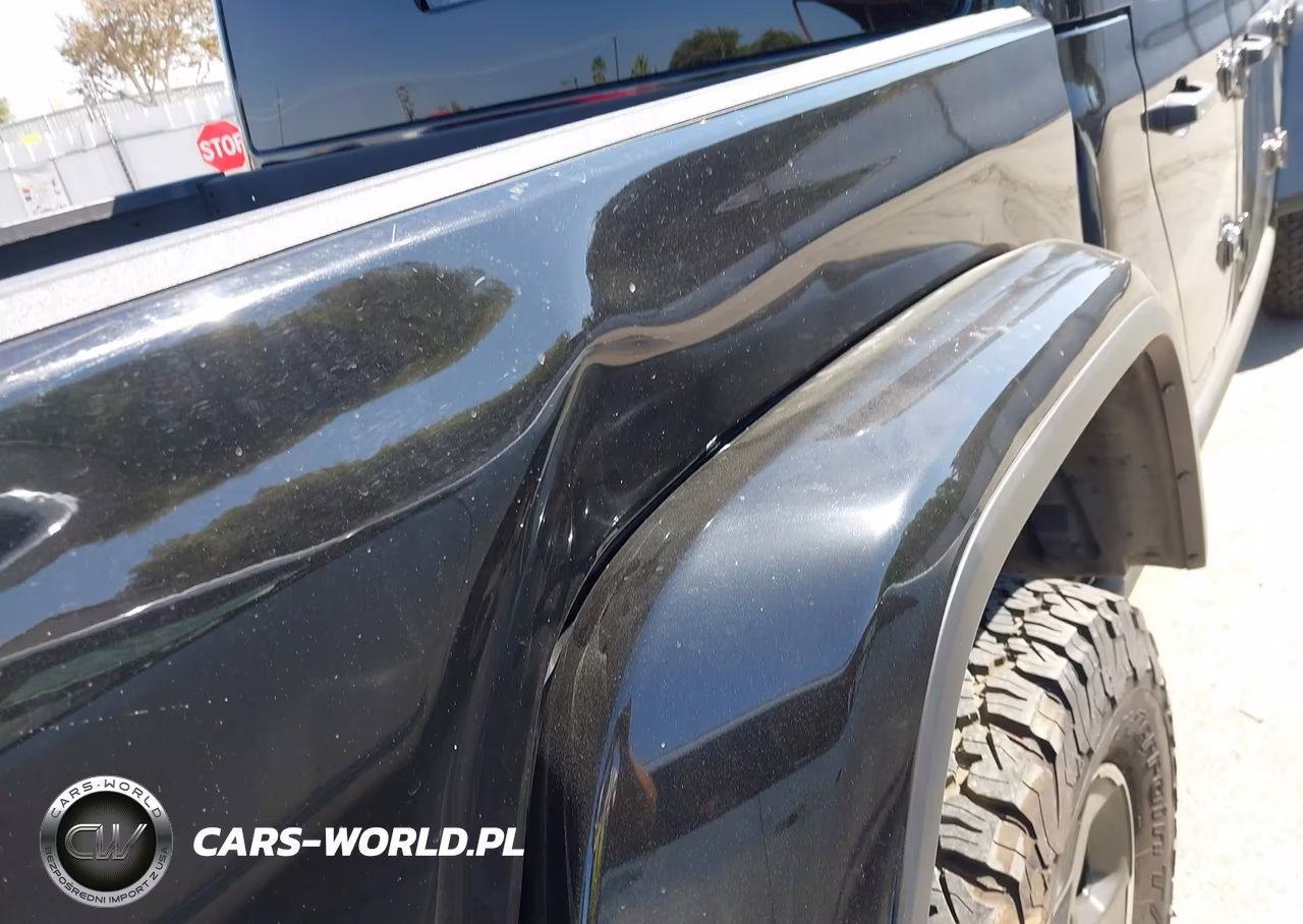 2022 Jeep Gladiator Rubicon 4X4 VIN:1C6JJTBG9NL156516 - 18