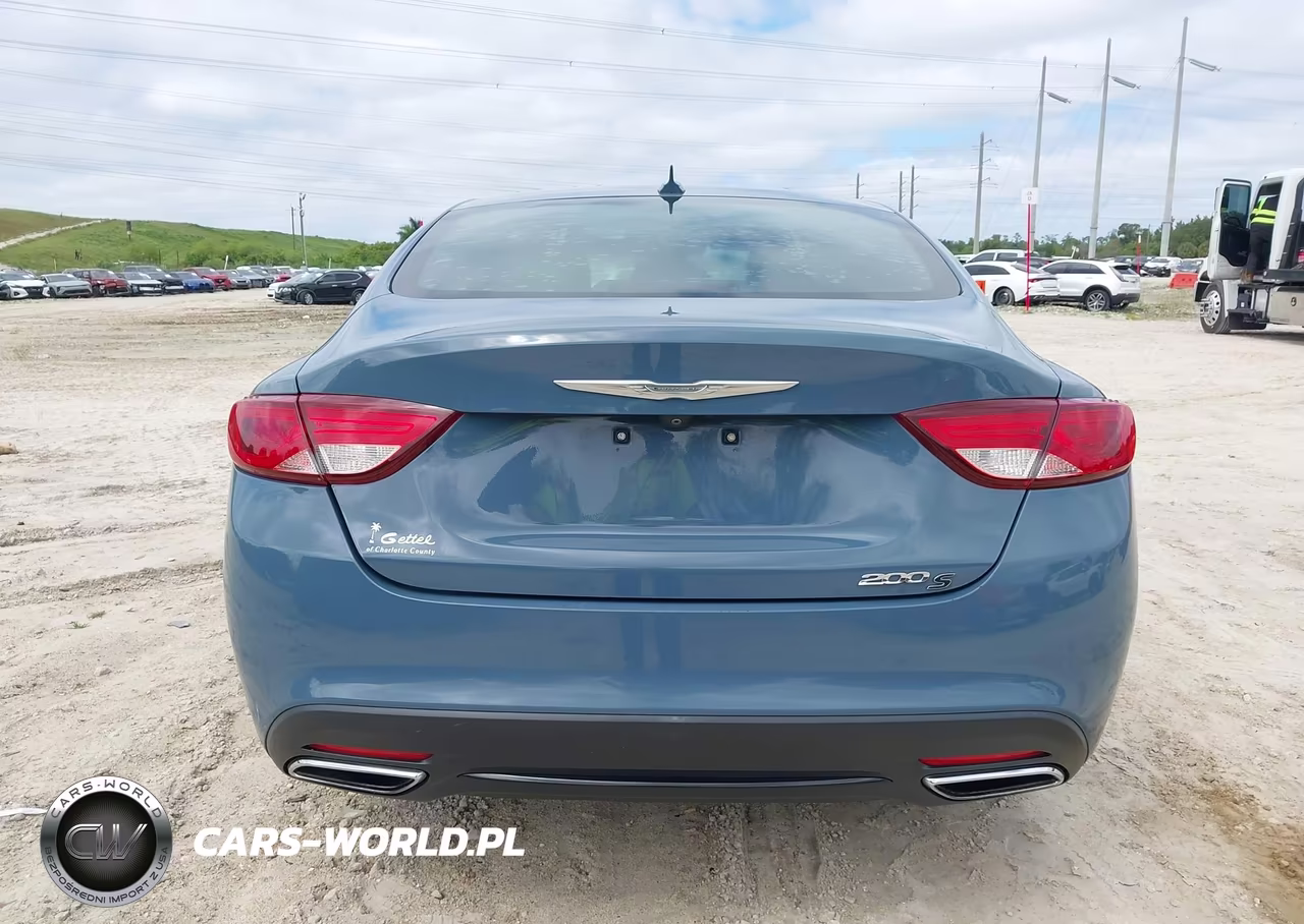 2015 Chrysler 200 S VIN:1C3CCCBG4FN622245 - 16
