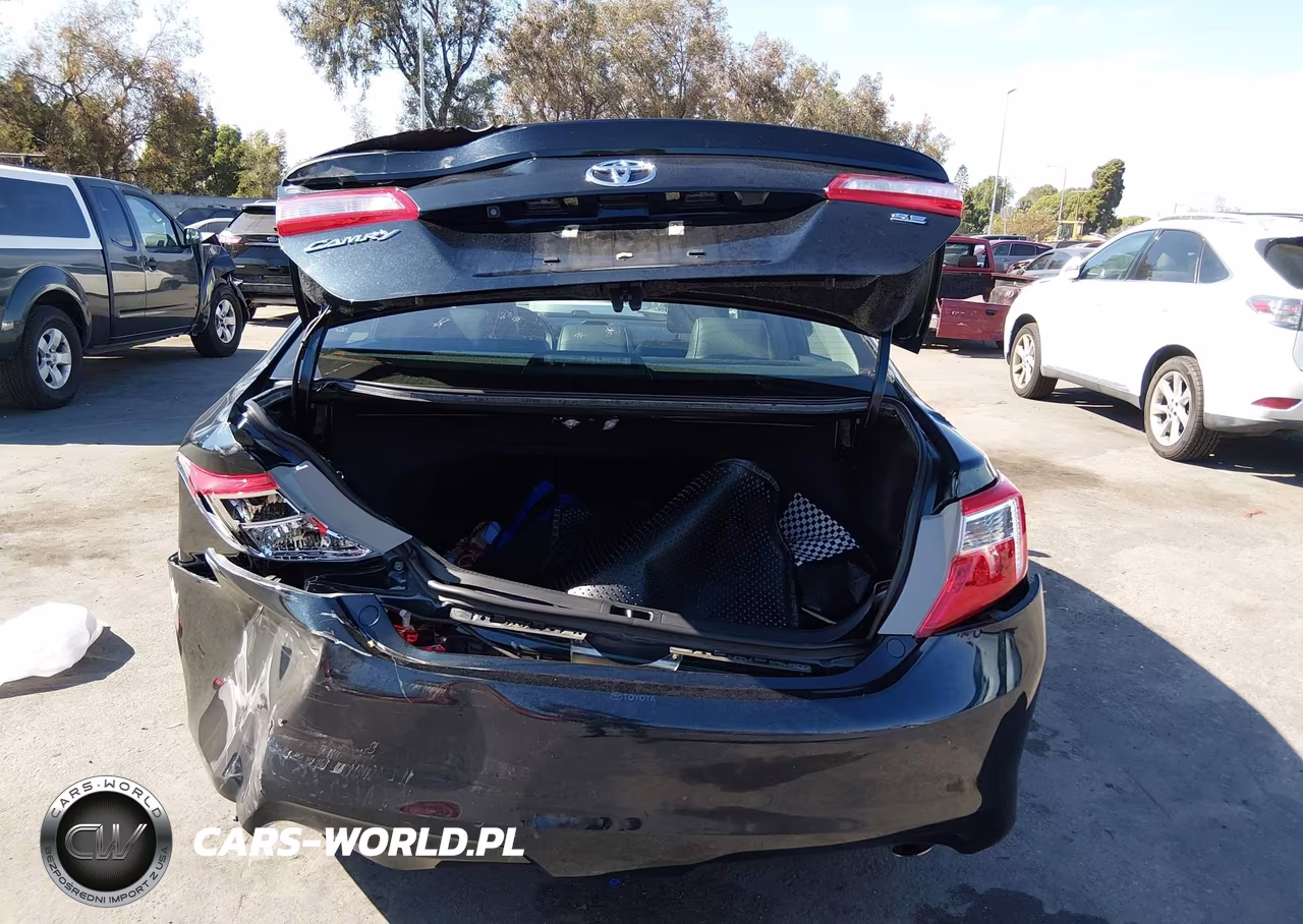 2014 Toyota Camry Se VIN:4T1BF1FK4EU773913 - 15
