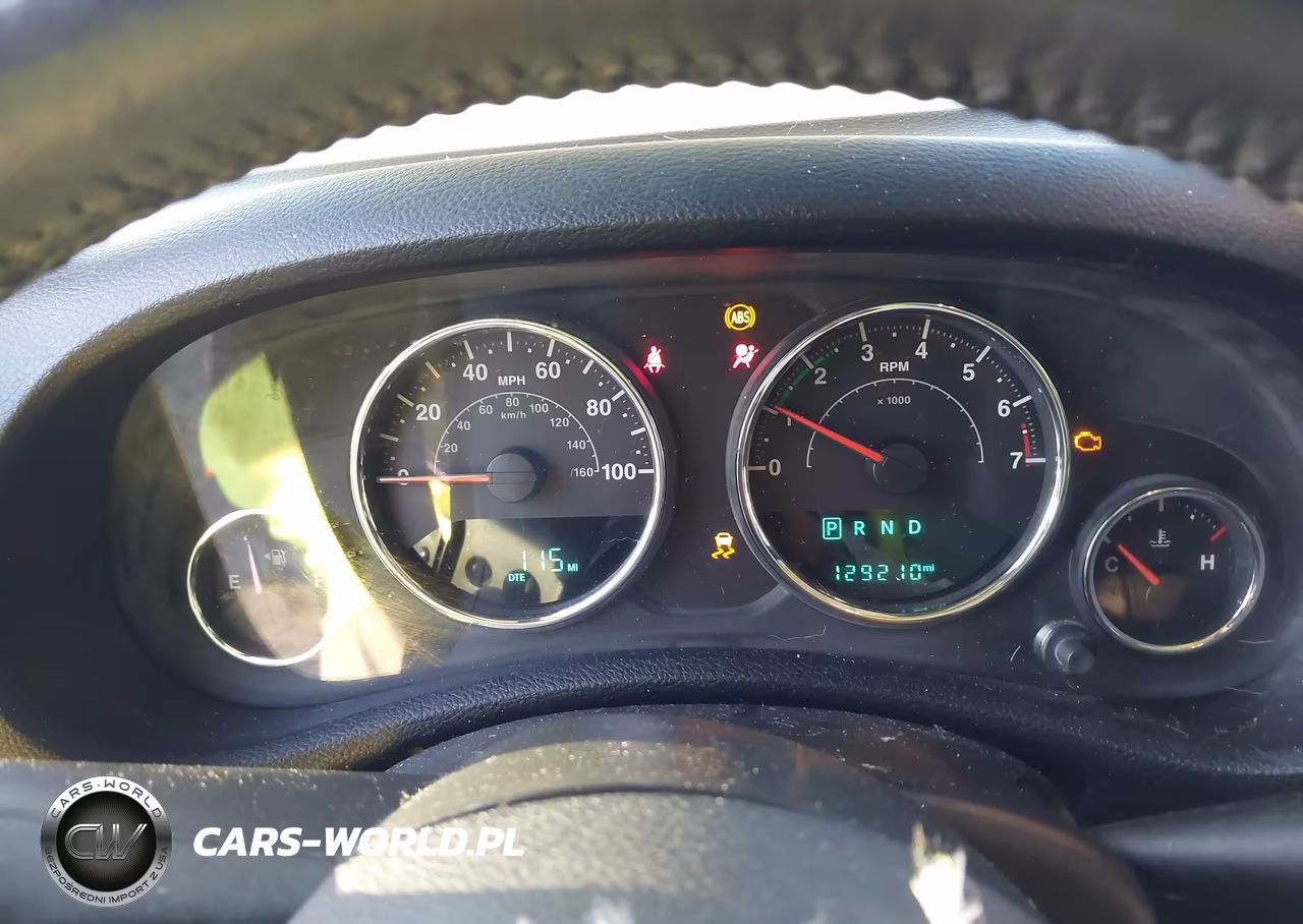 2017 Jeep Wrangler Sport 4X4 VIN:1C4AJWAG9HL628648 - 7