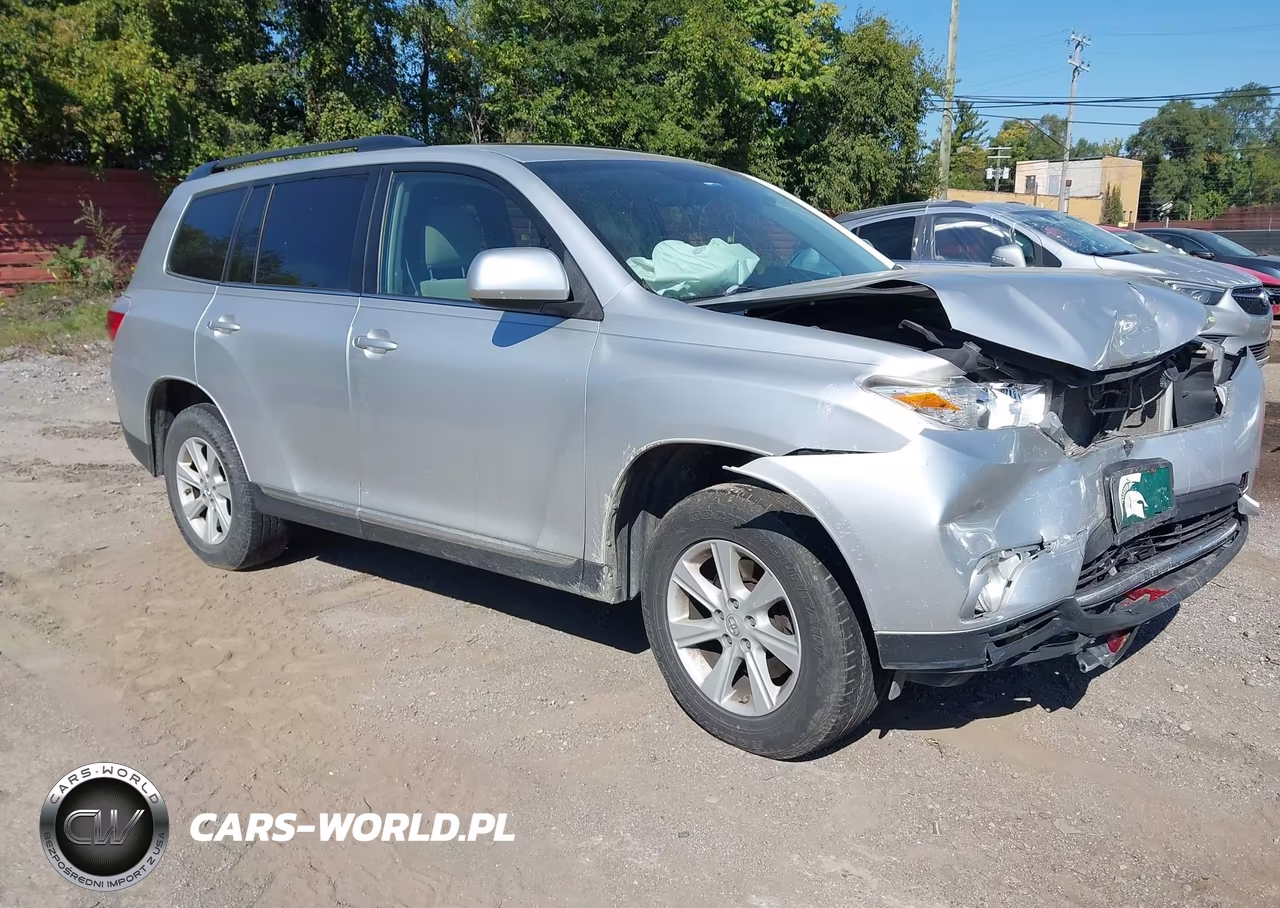 2013 Toyota Highlander Base Plus V6
