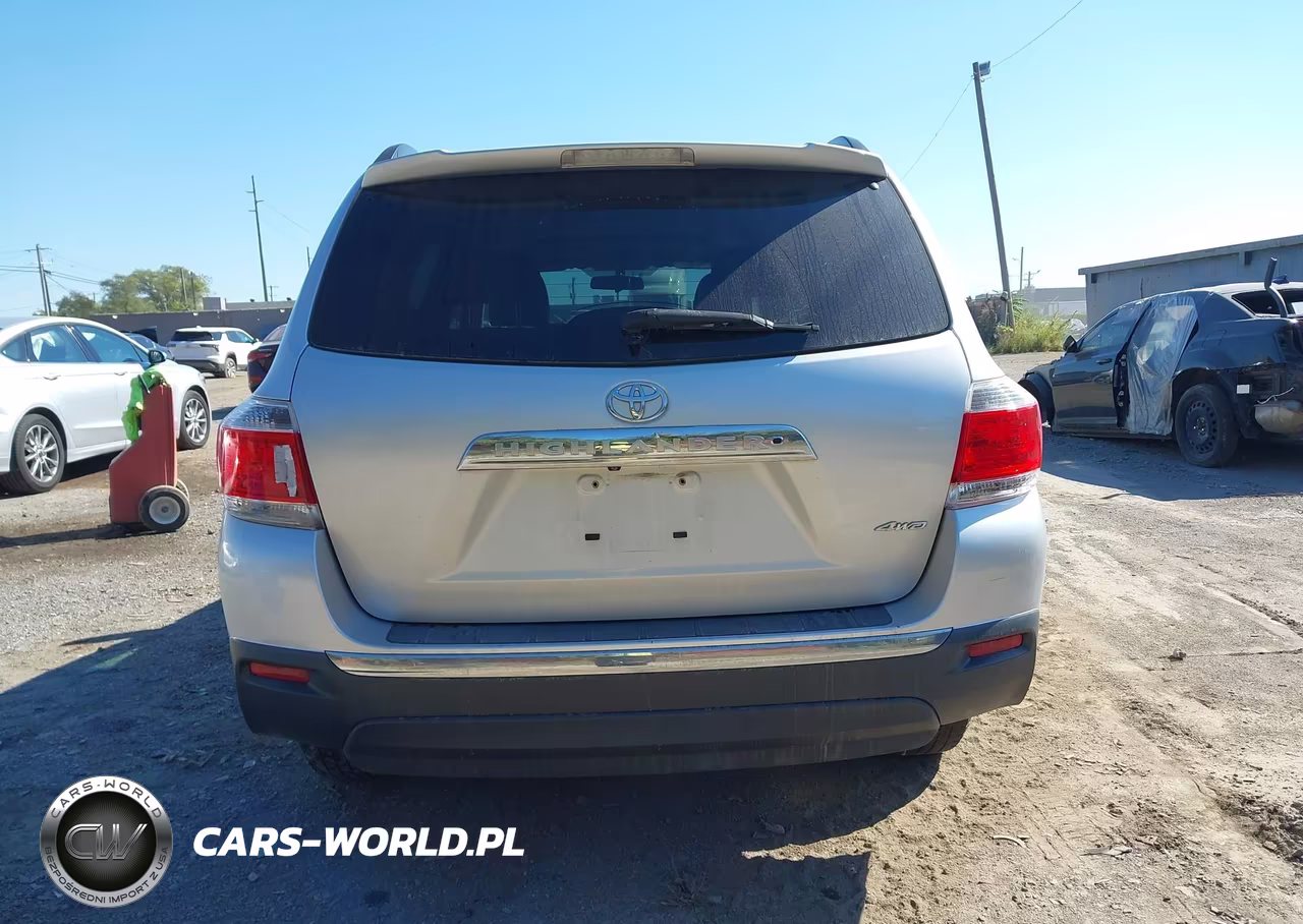 2013 Toyota Highlander Base Plus V6 VIN:5TDBK3EH1DS238994 - 16