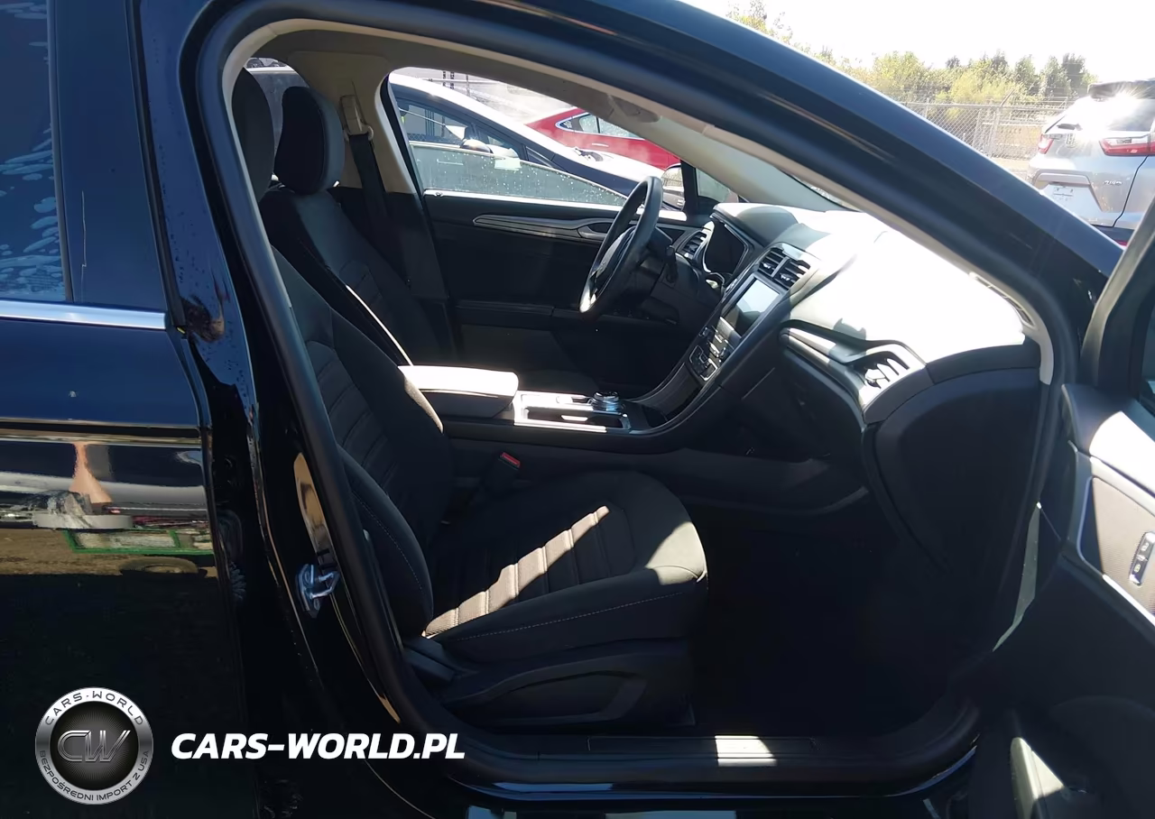 2020 Ford Fusion Se VIN:3FA6P0HD0LR140038 - 5
