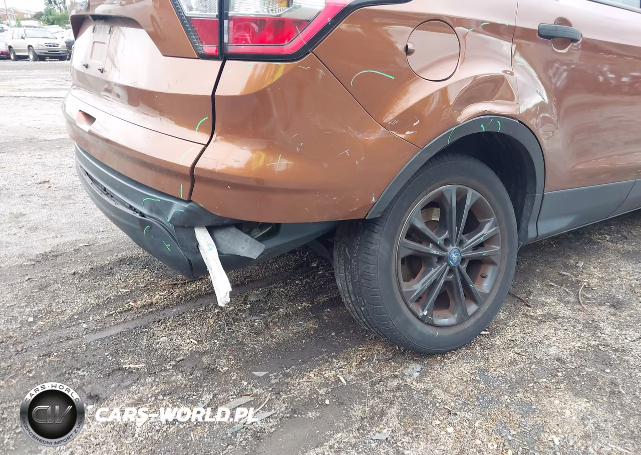 2017 Ford Escape S VIN:1FMCU0F74HUD86167 - 6