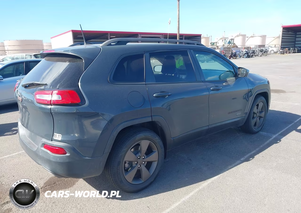2016 Jeep Cherokee 75Th Anniversary VIN:1C4PJMCS6GW326523 - 4