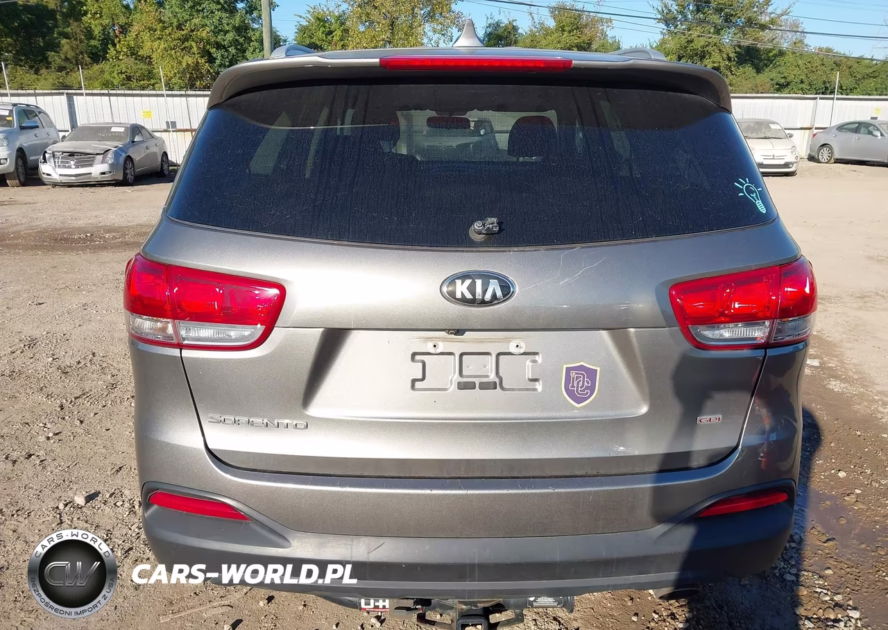 2018 Kia Sorento 2.4L Lx VIN:5XYPGDA33JG431938 - 16