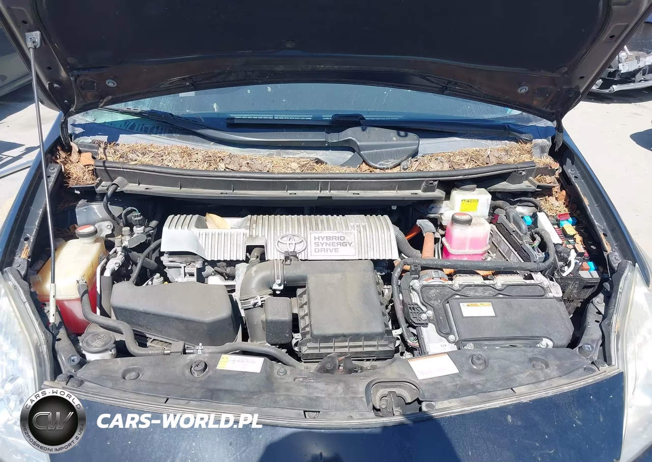 2015 Toyota Prius Two VIN:JTDKN3DU3F0482769 - 10