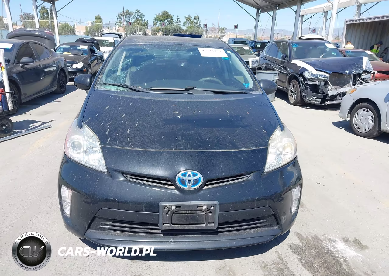 2015 Toyota Prius Two VIN:JTDKN3DU3F0482769 - 12