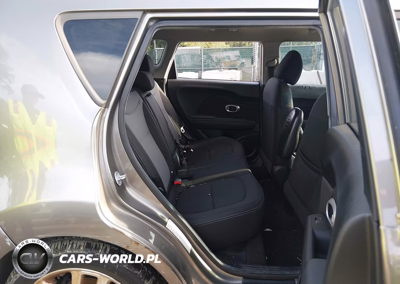 2017 Kia Soul + VIN:KNDJP3A51H7478040 - 8