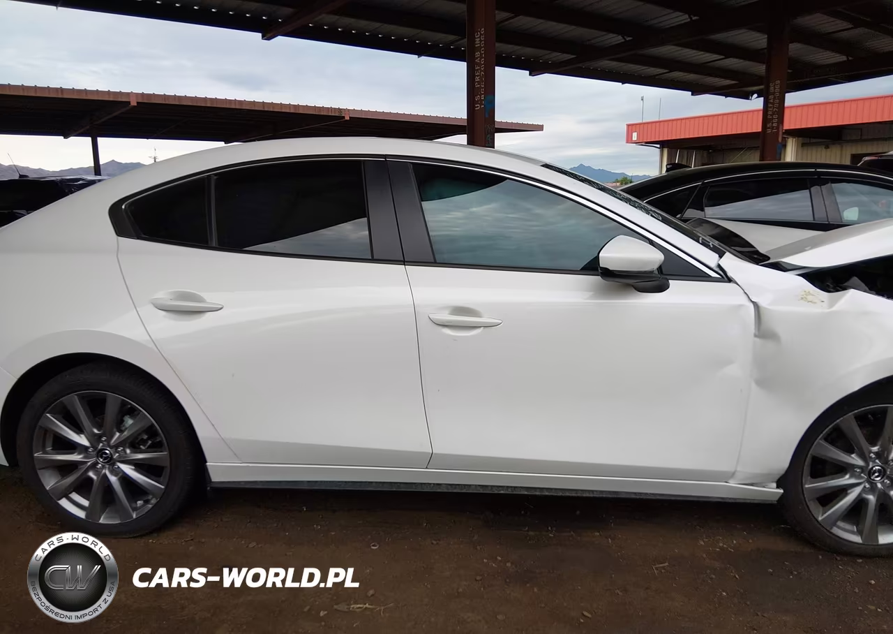 2025 Mazda Mazda3 2.5 S Preferred VIN:JM1BPACM8S1786135 - 12