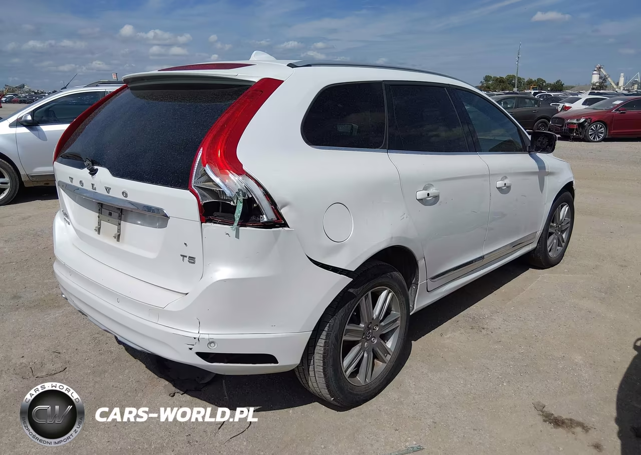 2017 Volvo Xc60 T5 Inscription VIN:YV440MDU8H2038935 - 4
