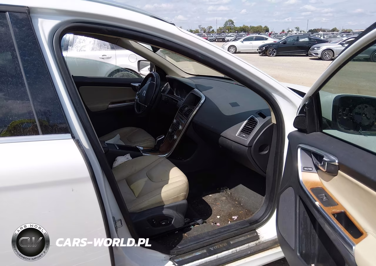 2017 Volvo Xc60 T5 Inscription VIN:YV440MDU8H2038935 - 5